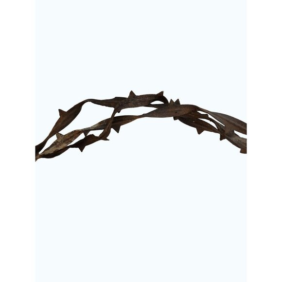 Rustic Vintage Barbed Wire Wreath Garland - 3 Loops - Industrial Farmhouse Count - Picture 4 of 6